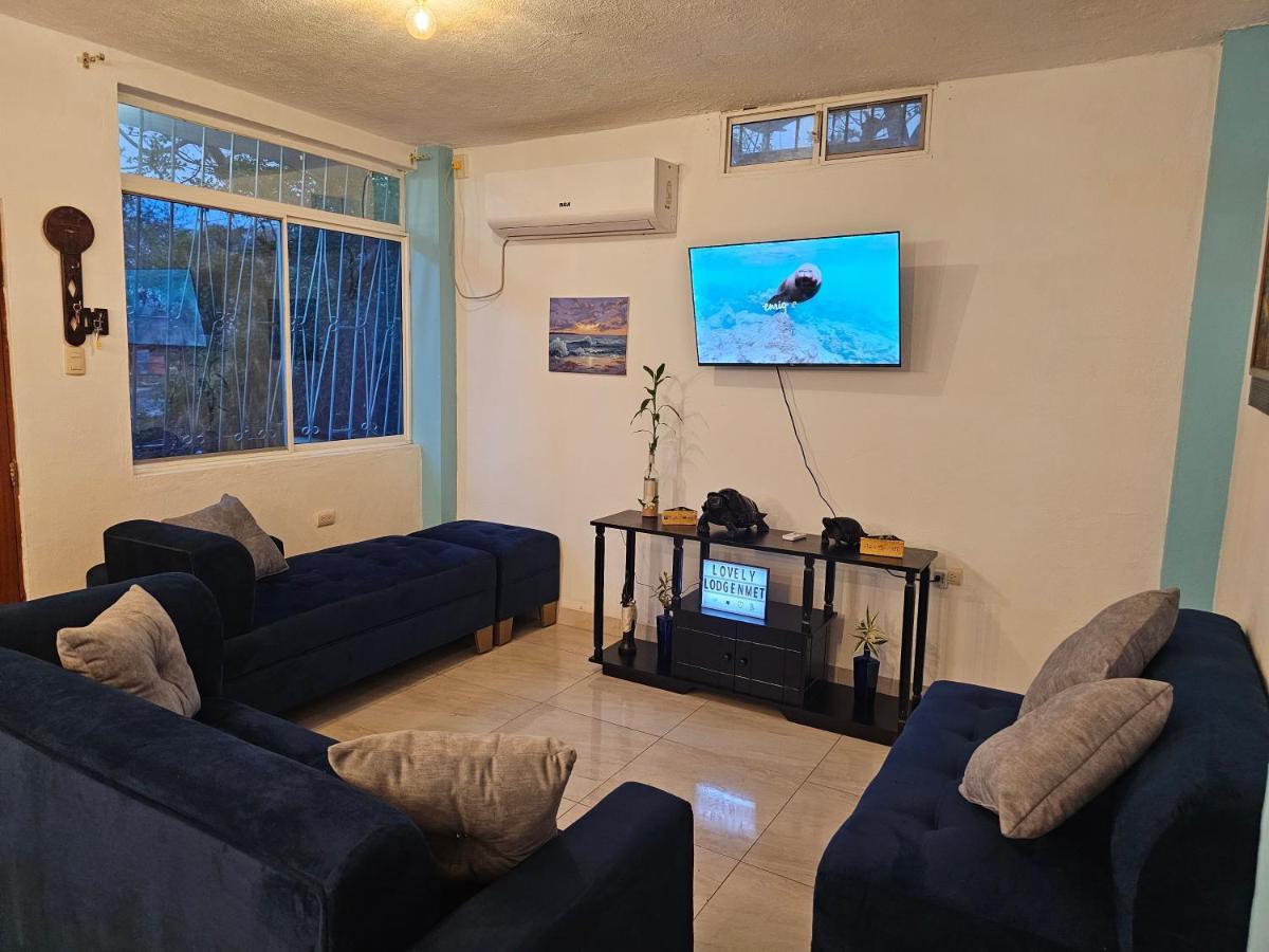 Lovely Inn San Cristóbal Dış mekan fotoğraf